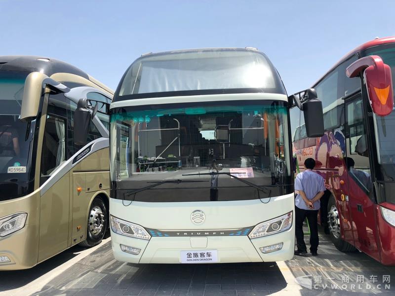 2018道路運(yùn)輸展探館第【48】張 廈門(mén)金旅XML6112新凱歌