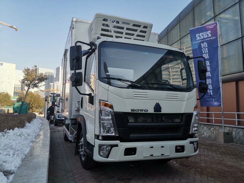 重汽2022商務年會第【21】張 豪沃悍將系列4×2純電動冷藏車